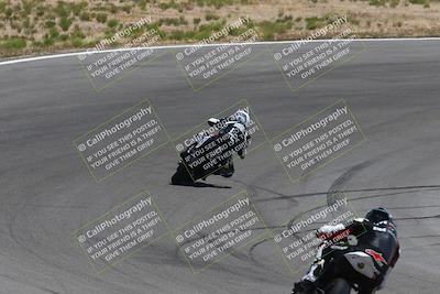 media/Apr-20-2025-AHRMA (Sun) [[393a79c373]]/Race/Group 7/Turn 4b/